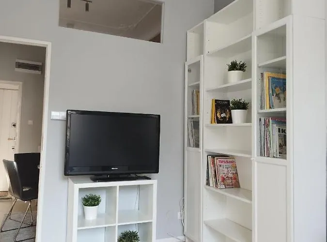 Urban Nest Szewska 21-5 شقة